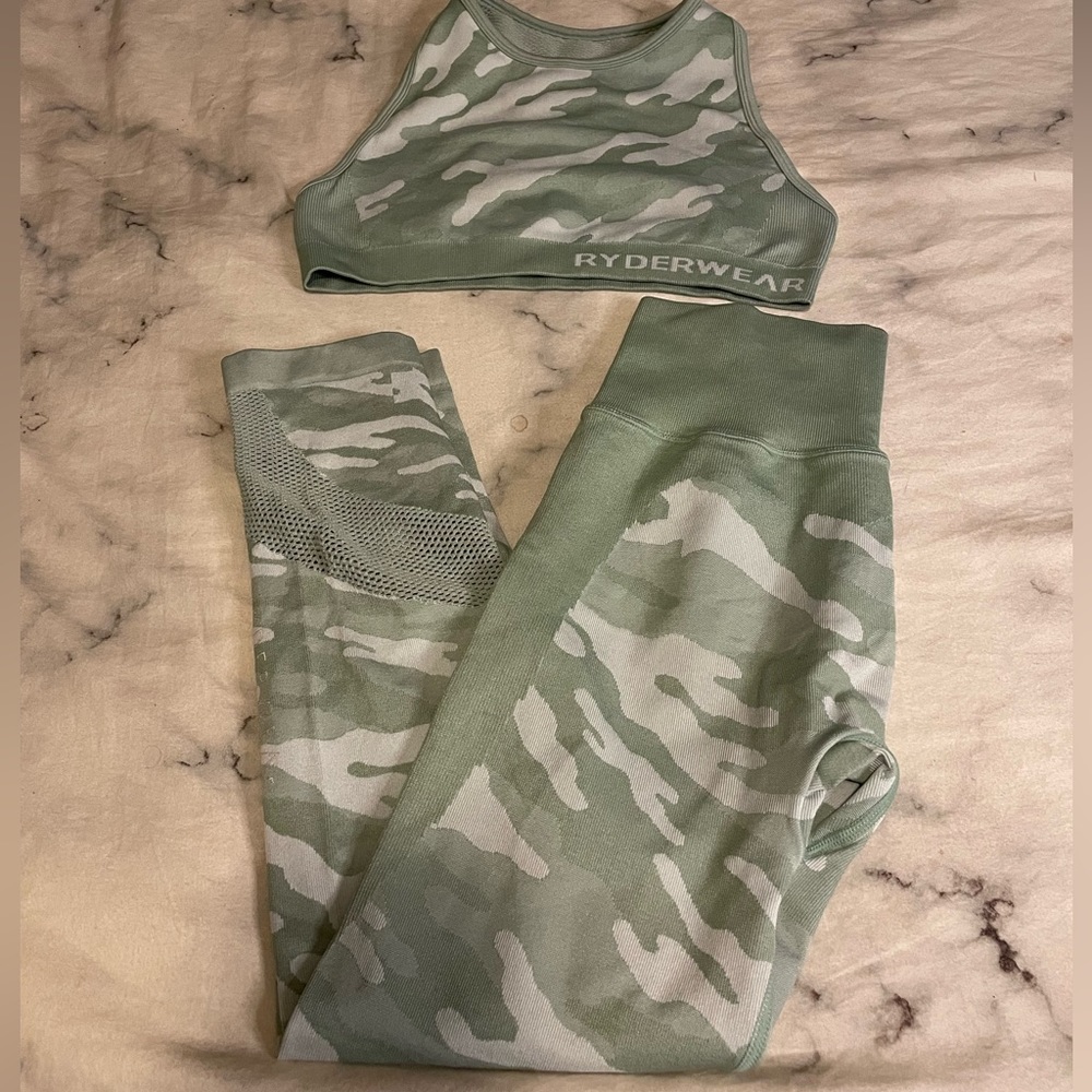 Ryderwear Gym Set